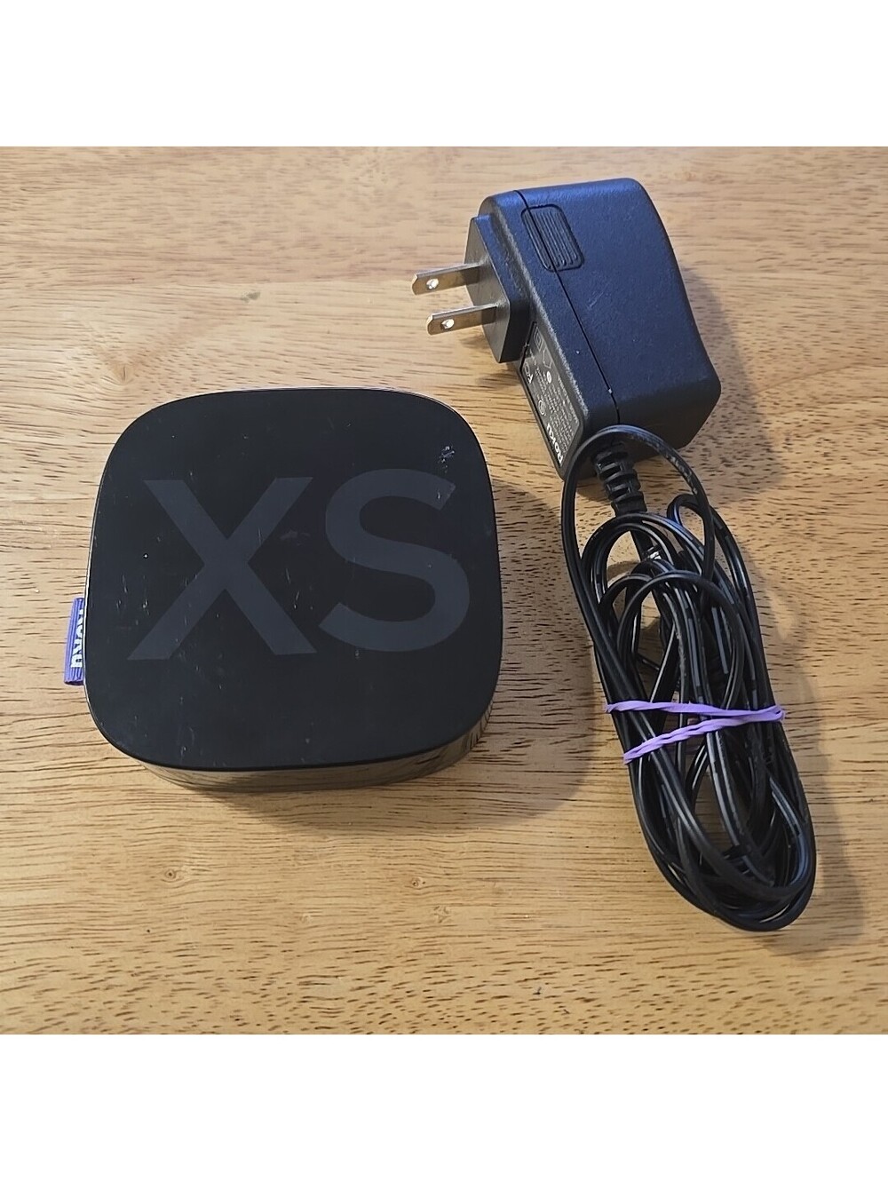 Roku 2 XS (2nd Generation) Media Streamer 3100X - UNIT And Power Cord